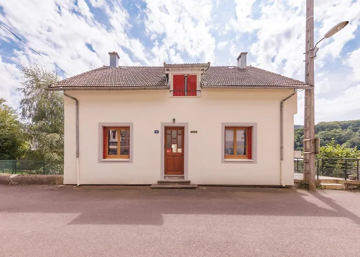 L'arverne Du Rocher - Maison Vue Montagne La Bourboule
